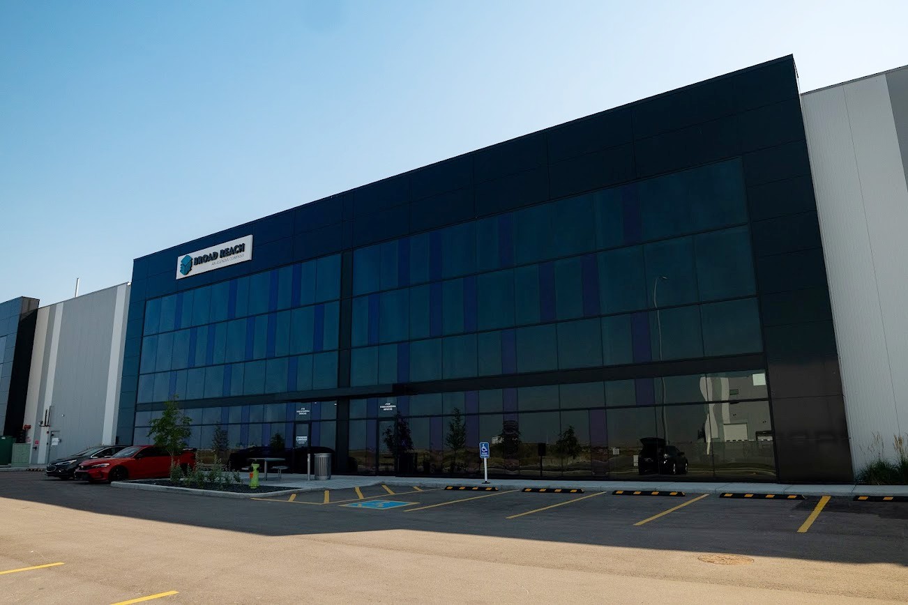 Cross-Border Shipping, Duty, Tariffs, and Taxes: What Canadian E-Commerce Brands Need to Know Before Shipping to USA